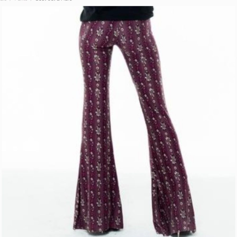 Novella Royale Janis Bells - Pre-hemmed, Small
